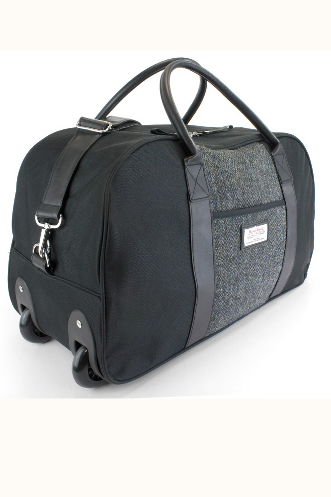 wheelie holdall